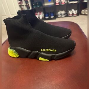 Black and green balenciaga speed size 38